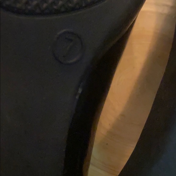 ‼️New Never Worn B&W Pumps - Picture 6 of 8